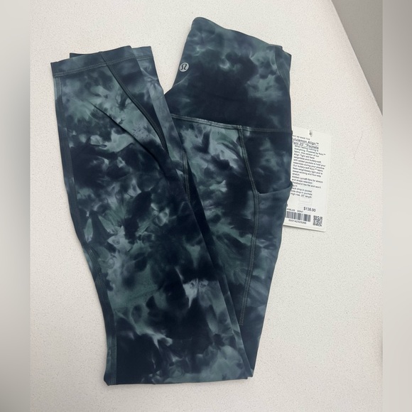 Lululemon align pant 25” with pockets, diamond dye silver blue tidewater - Picture 6 of 6